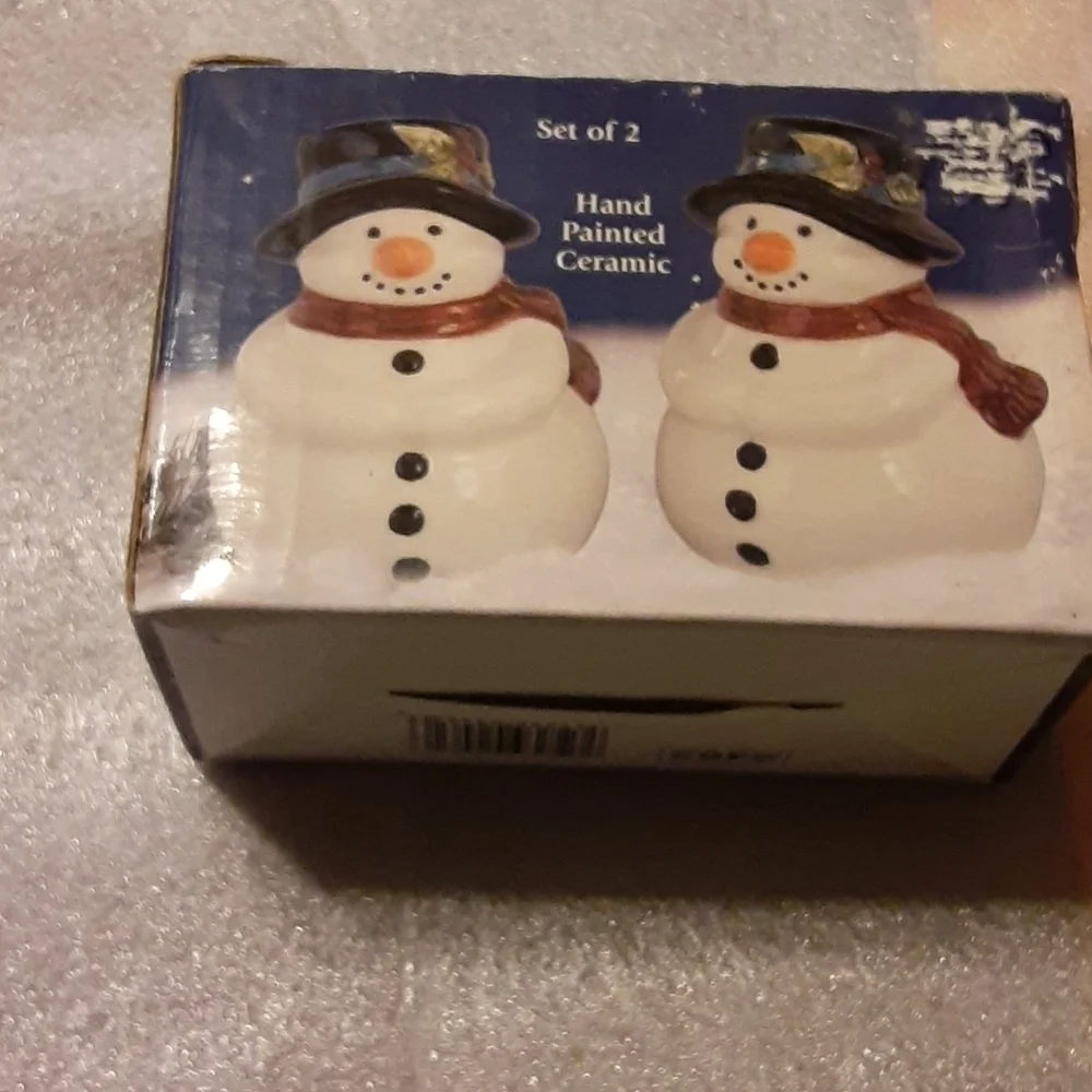 Snowmen Salt and Pepper Shakers